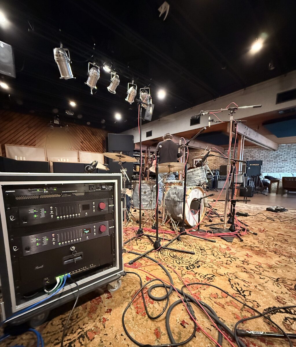 The mobile rig and drums